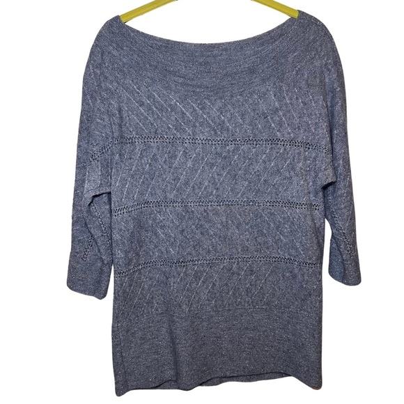 White House Black Market Soft Gray W/Silver Threading 3/4 Sleeve Sweater Size M - Picture 1 of 9